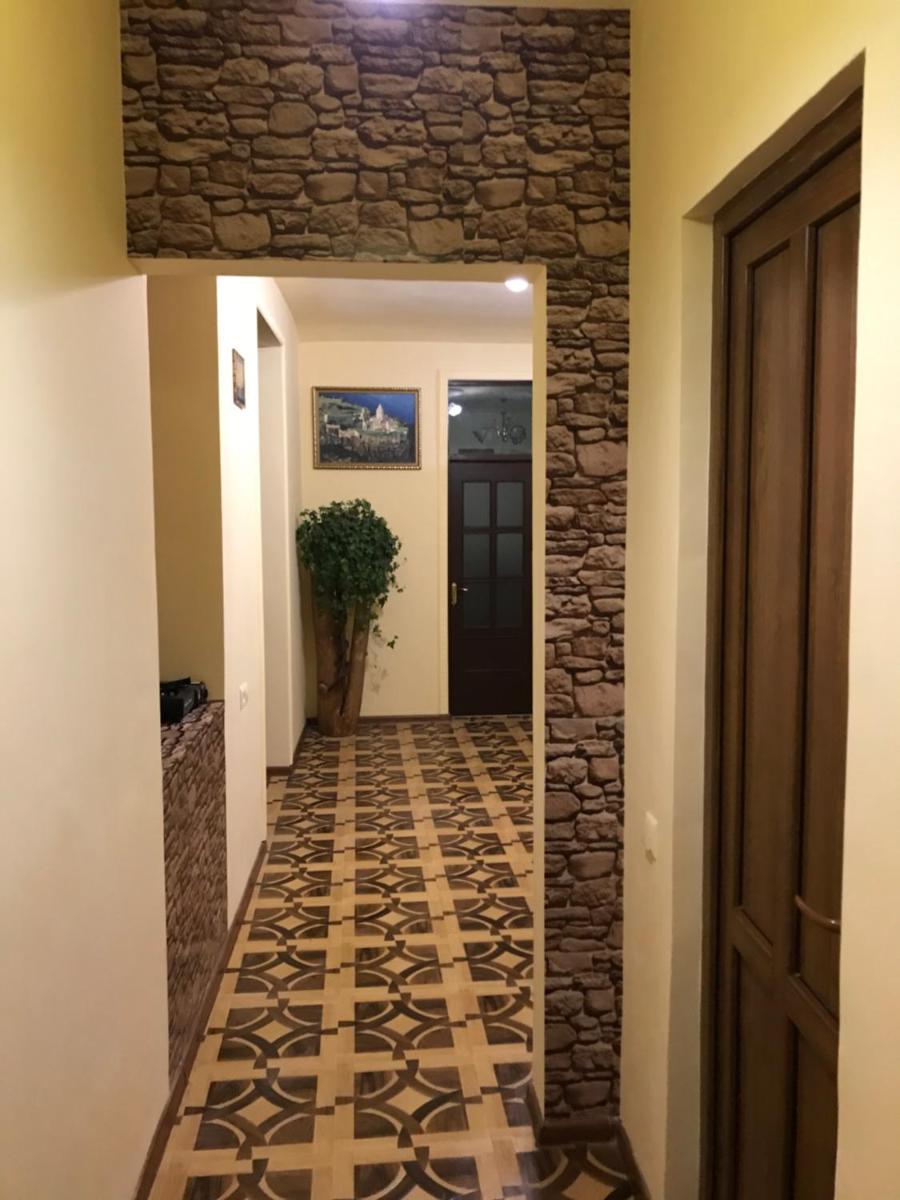 B&B Galstyan 44 - Housity