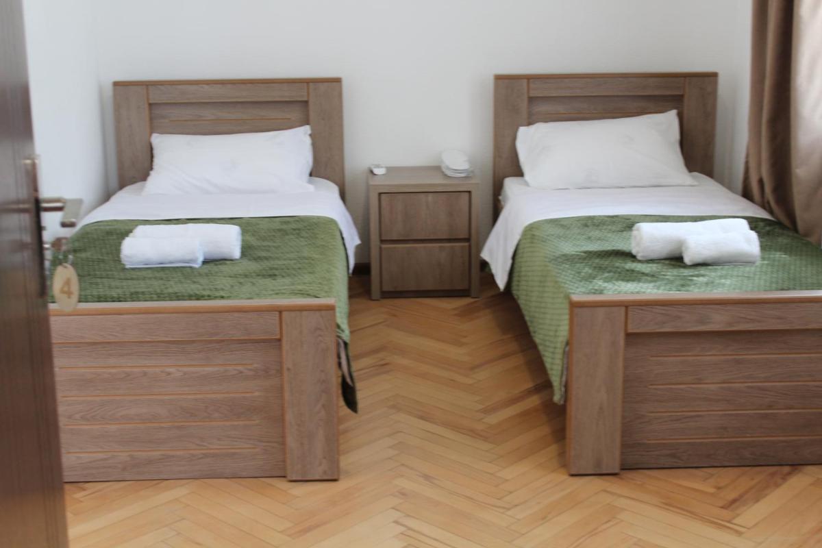 Guest House Chiko - Housity