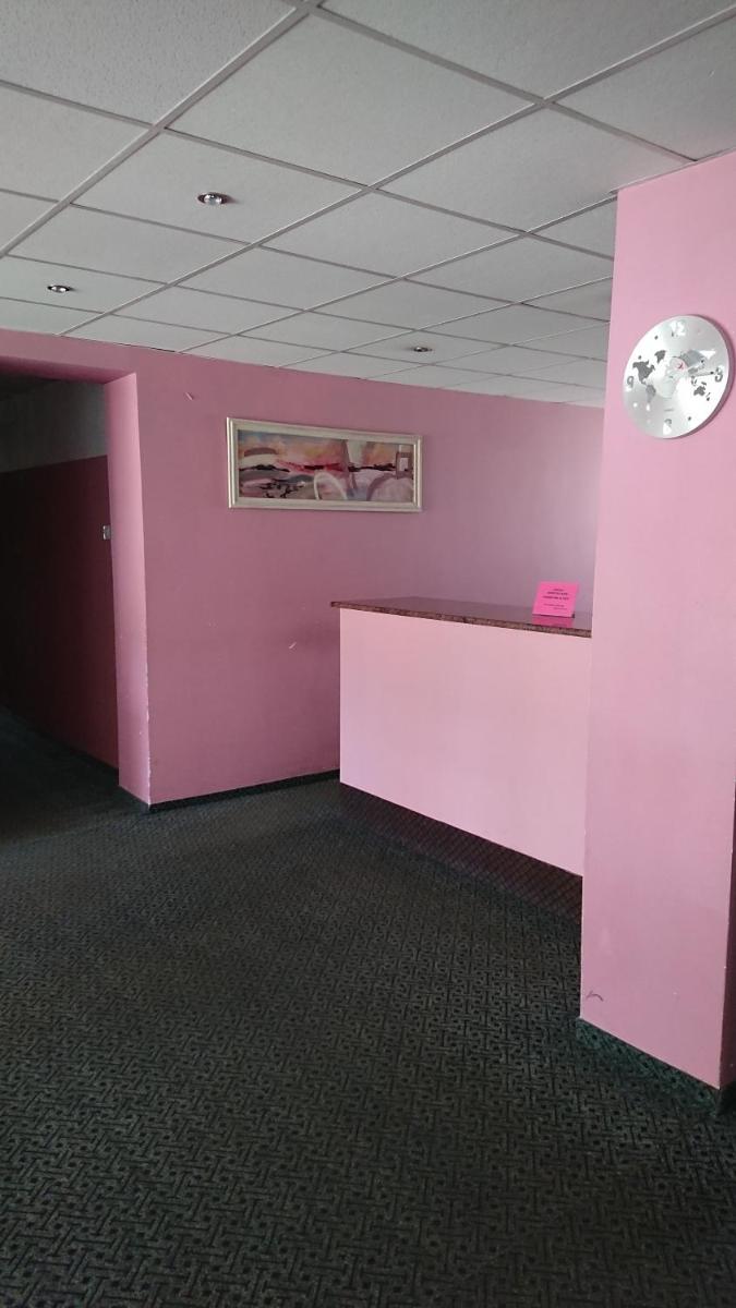 Gamma Hotel - Housity