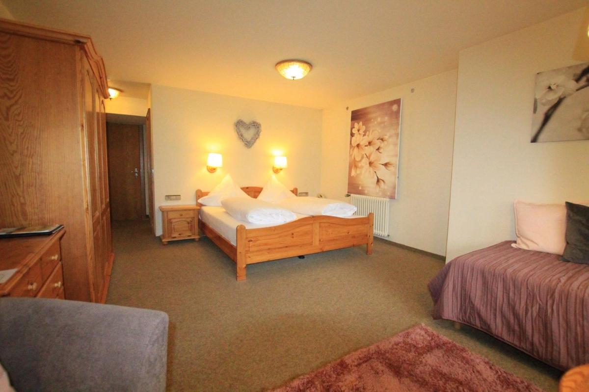 IMbery Hotel & Restaurant Hinterzarten - Housity