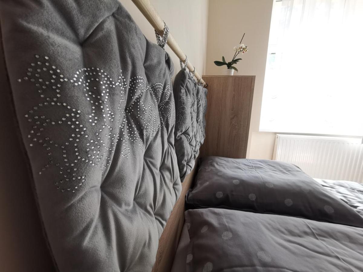 Apartament Siedem - Housity