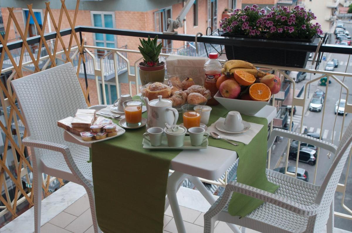 La Fenice - Housity