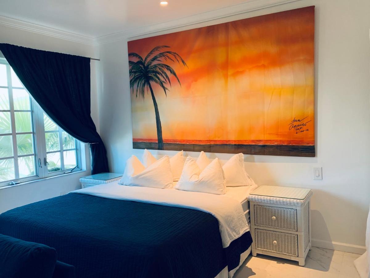 Suitetrails - Luxury white loft on Ocean Drive-South beach with a view