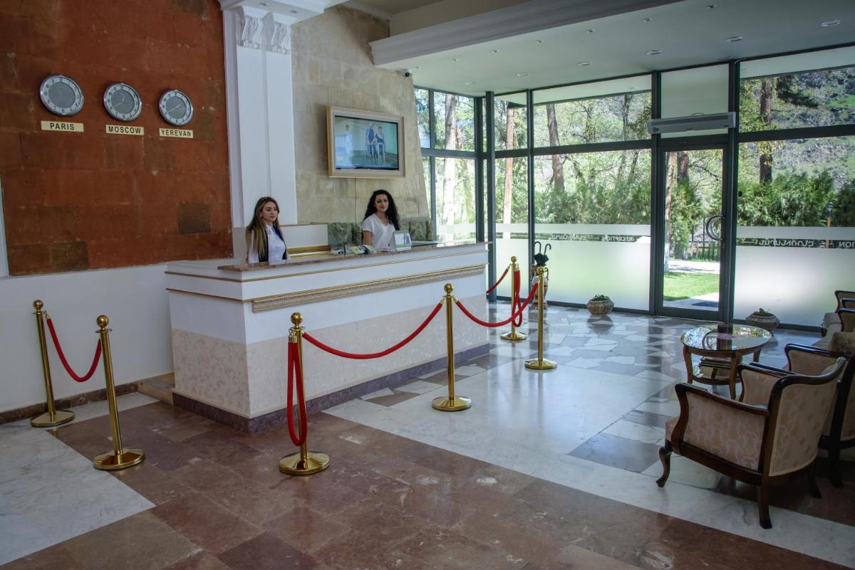 Arzni Health Resort - Housity