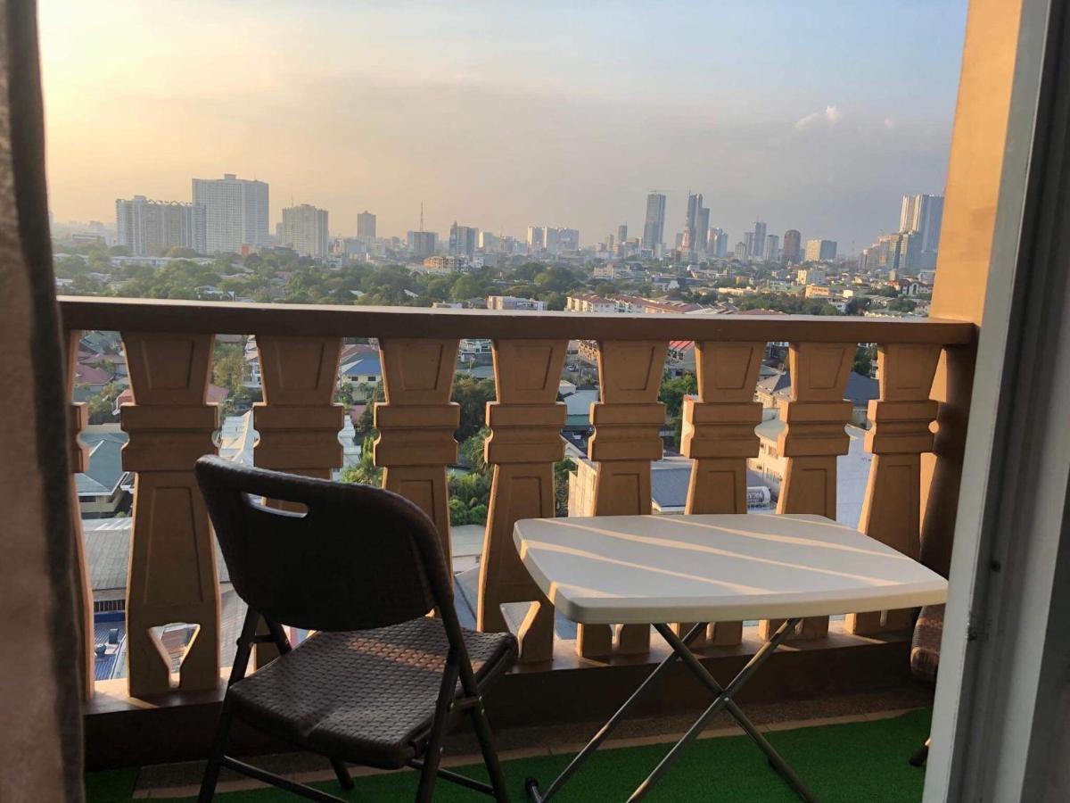 Pine Crest Condominium - Housity