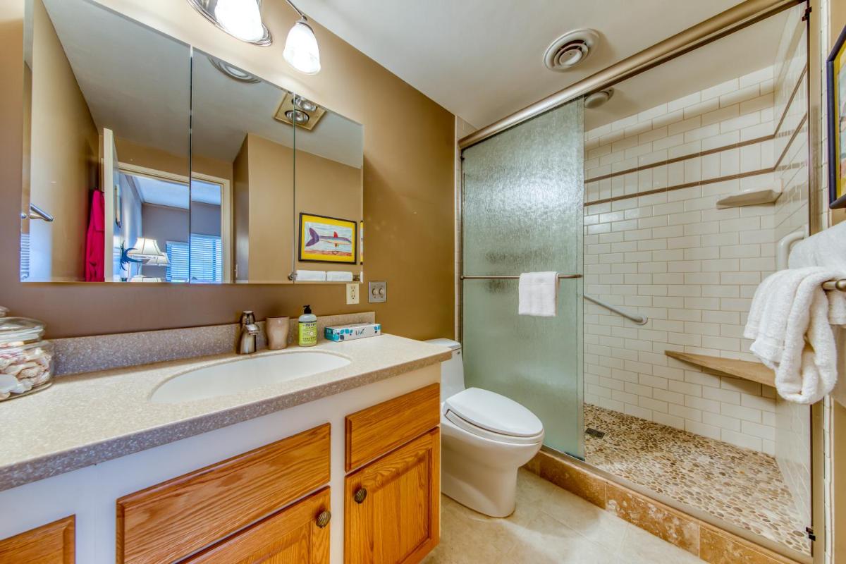2 Bed 2 Bath Apartment in The Sand and Sea Condos - Housity