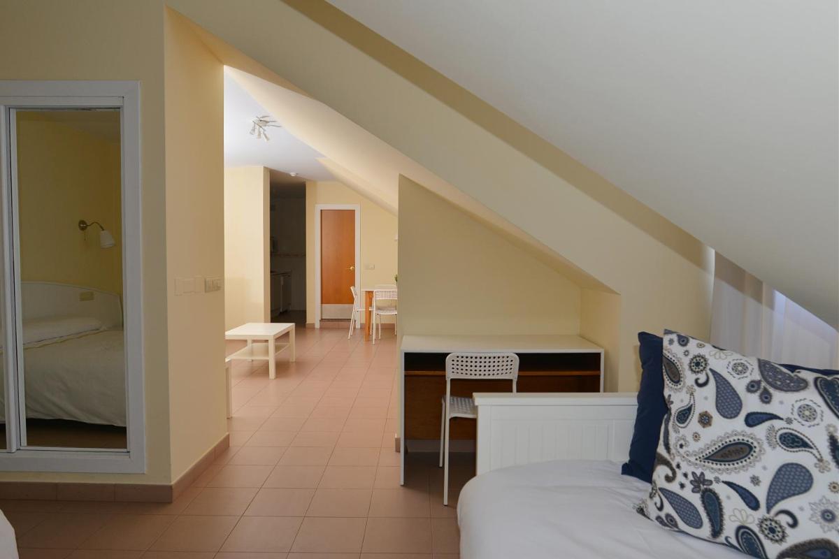 Apartamentos Marina - Housity