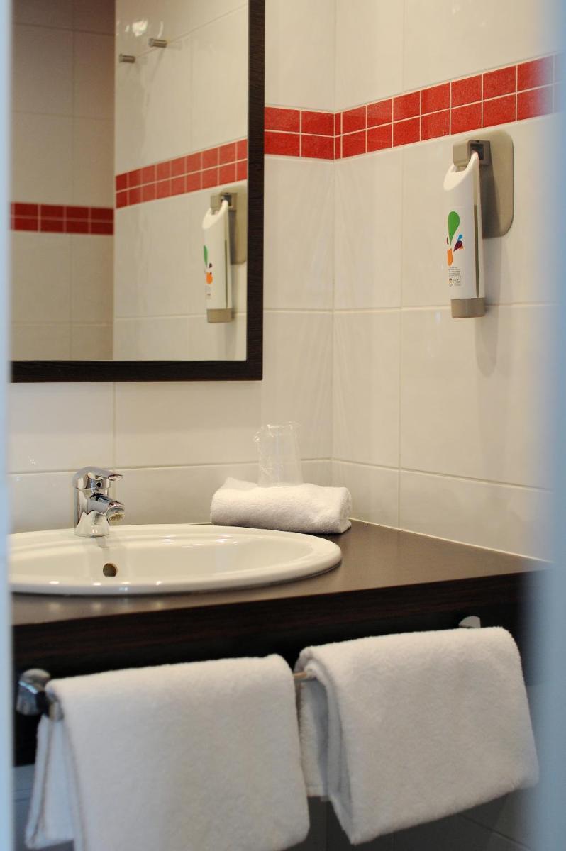 ibis Styles Segre - Housity