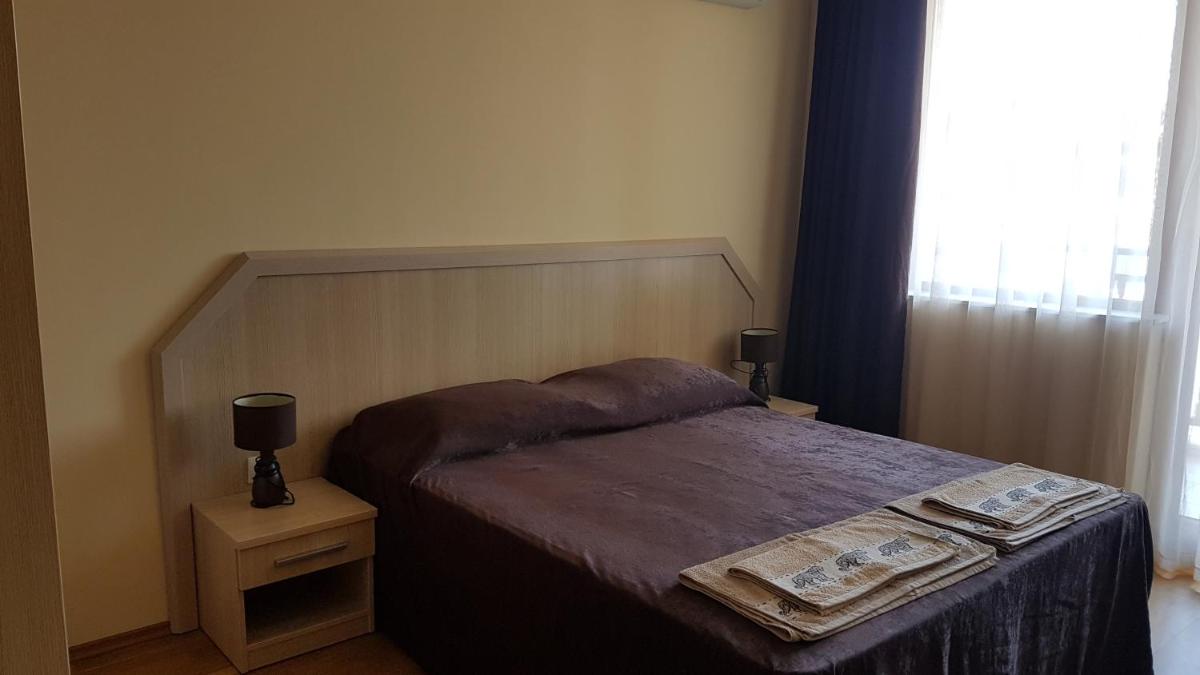 Maximilian Apartment - Housity