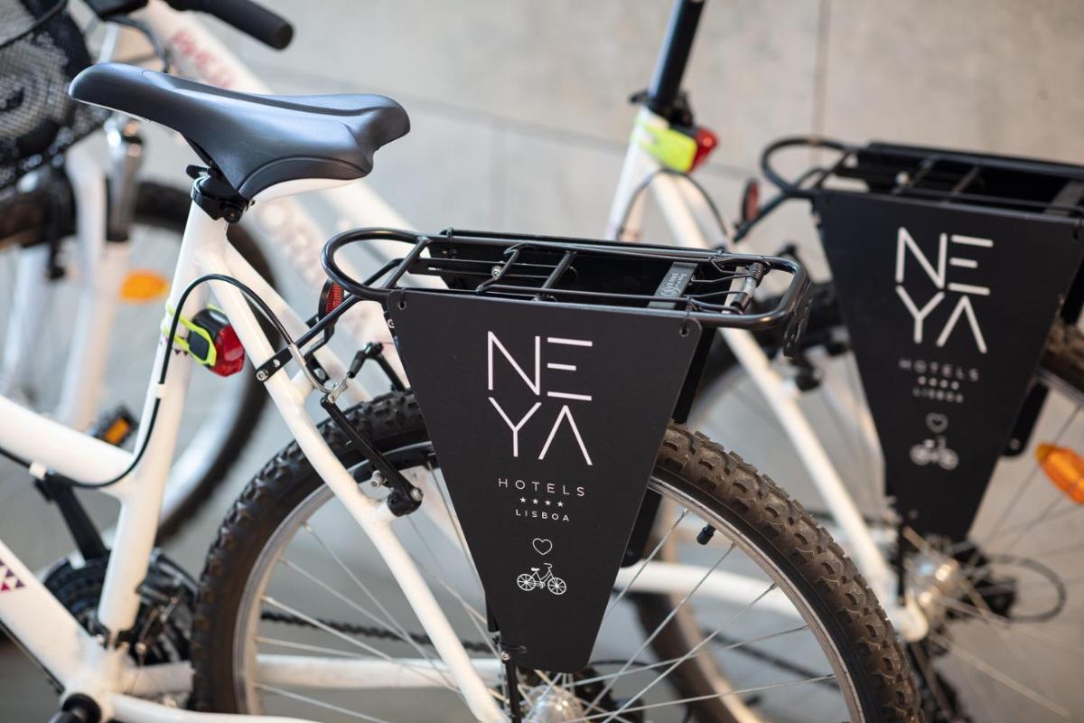 Andar de bicicleta em NEYA Lisboa Hotel ou nos arredores