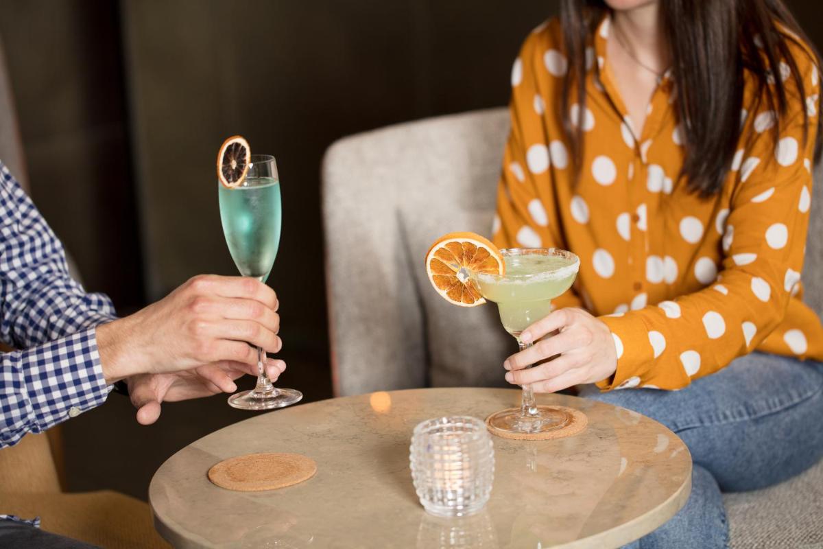 Bebidas em NEYA Lisboa Hotel