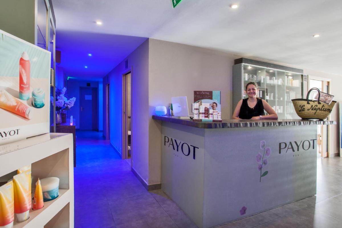 Clients de l'établissement Le Neptune & Spa