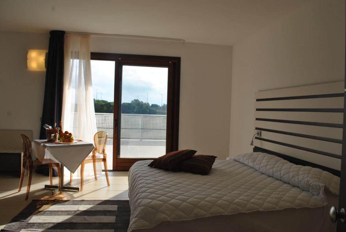 Althea Palace Hotel - Housity