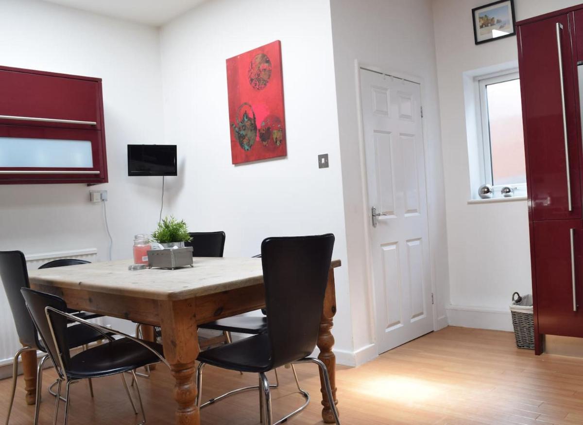 Nottingham City House - Housity