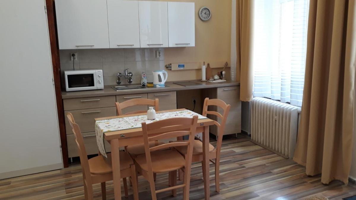 Apartment Corona - Housity