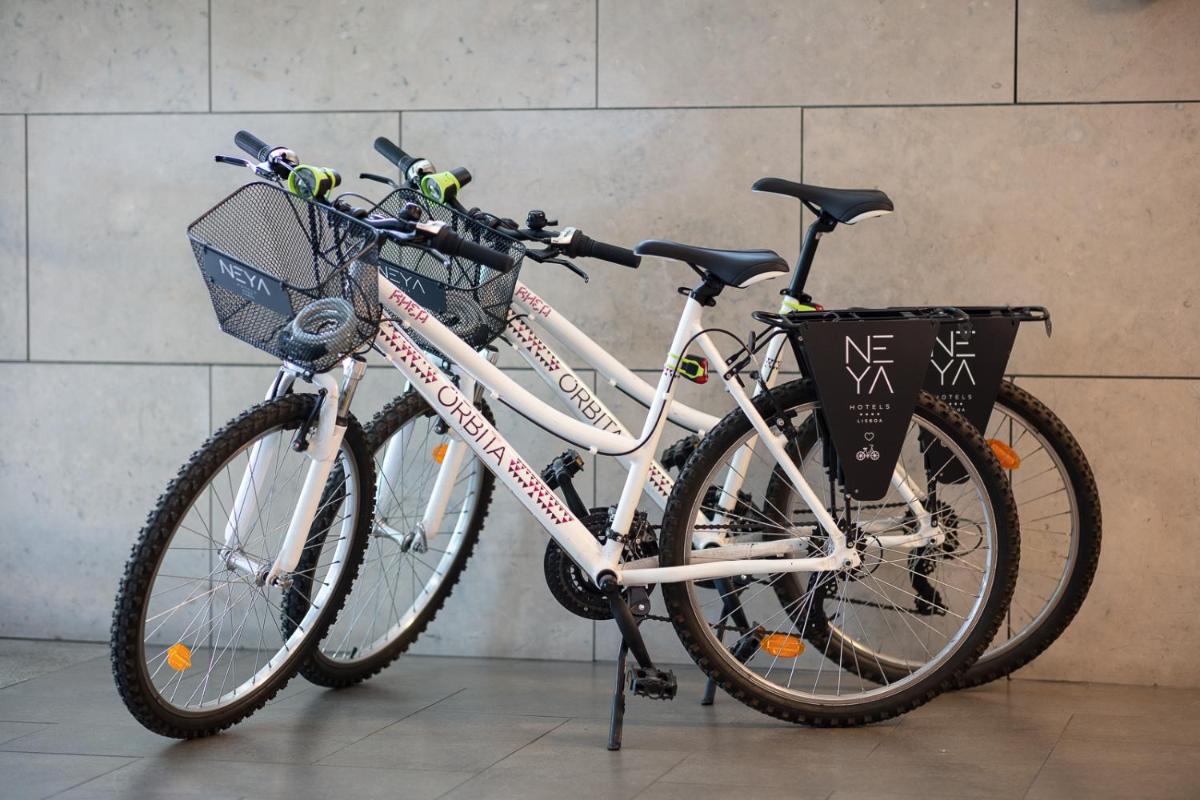 Andar de bicicleta em NEYA Lisboa Hotel ou nos arredores