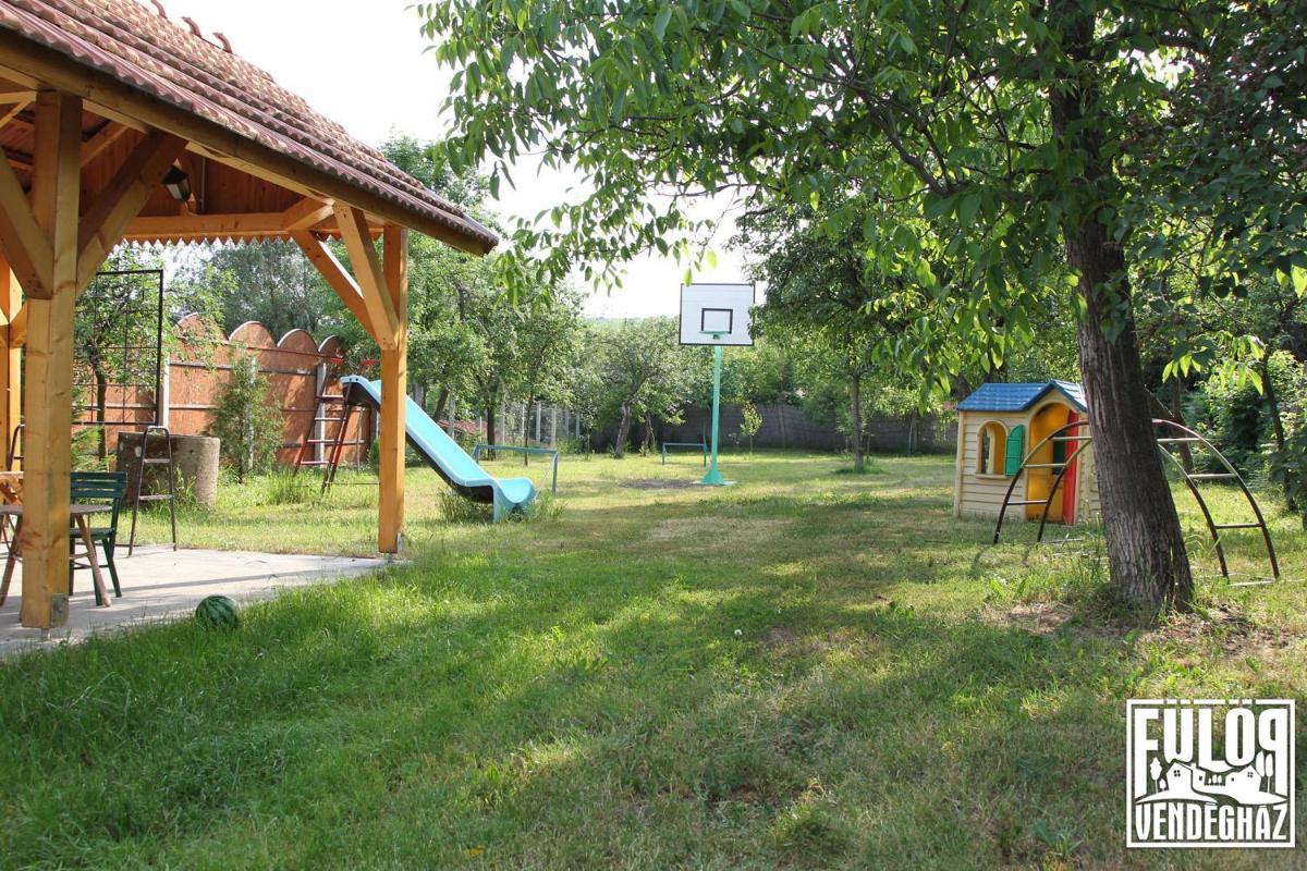 Fülöp Vendégház - Housity