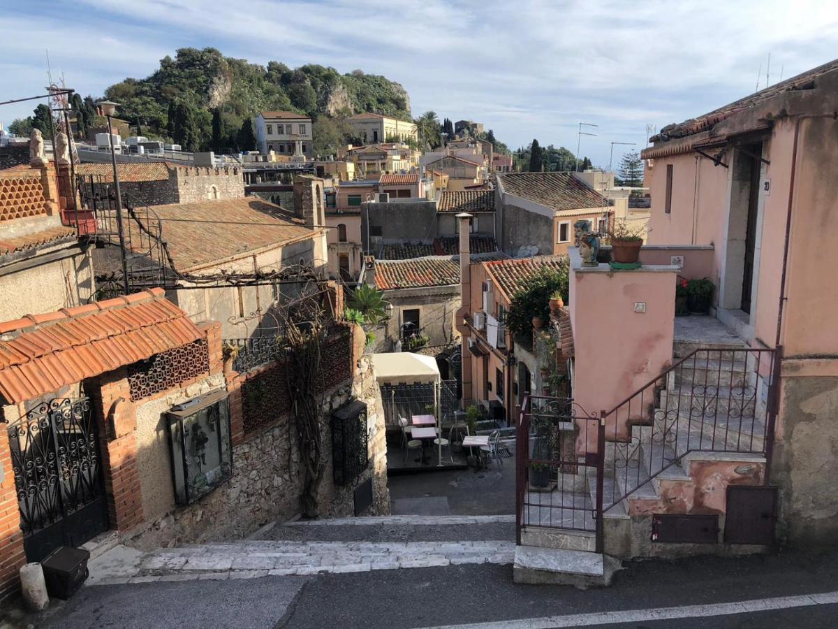 Taormina Rooms centro storico - Housity