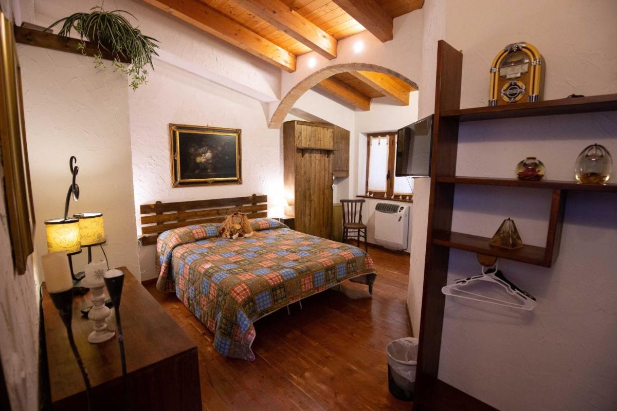 La Casa In Pietra - Housity