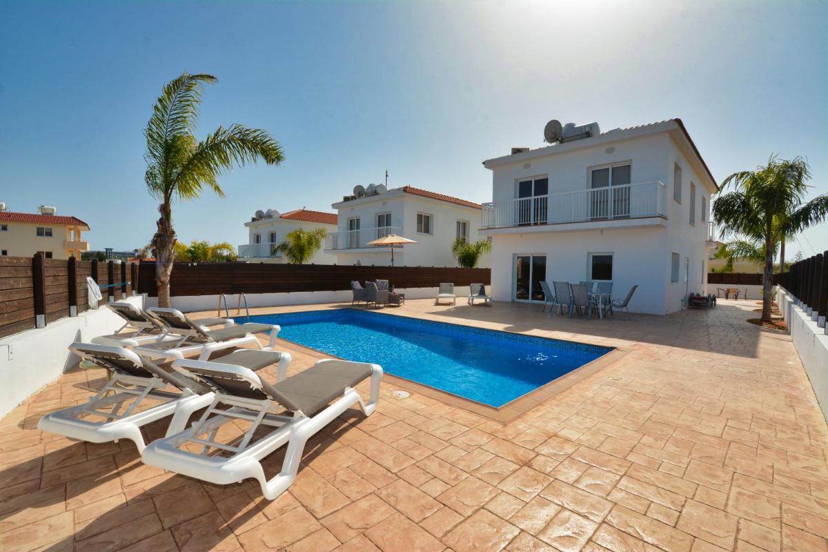 Nissi Villa Ourania - Housity