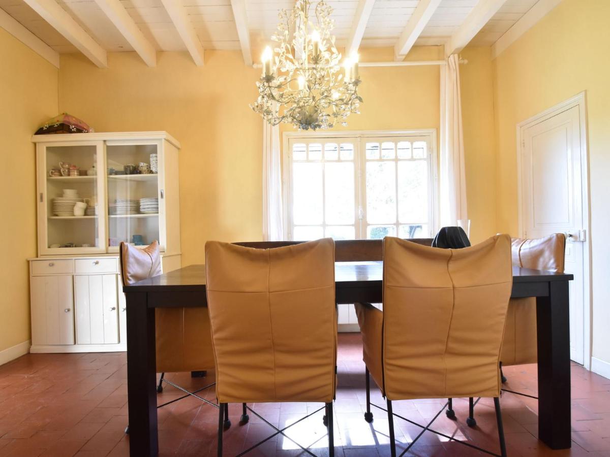 Mansion in Charrin by Loire with Pool - Housity