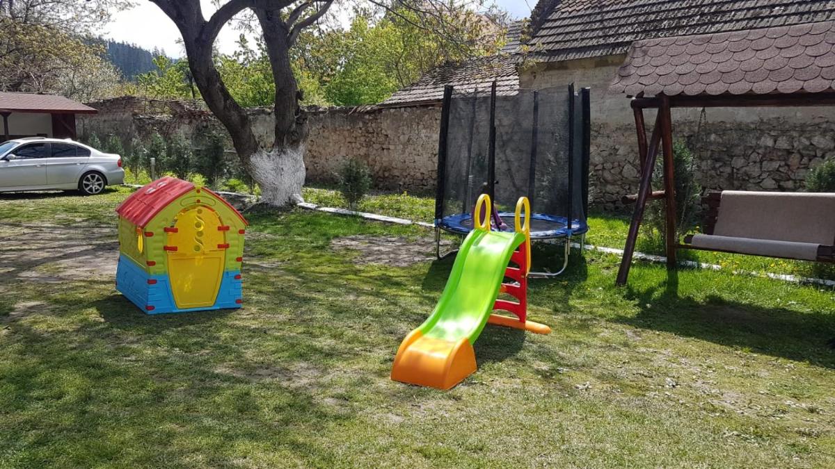 Casa Doboş - Housity