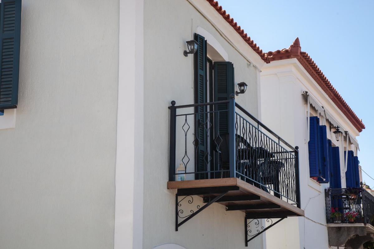Villa @ Poros - Housity