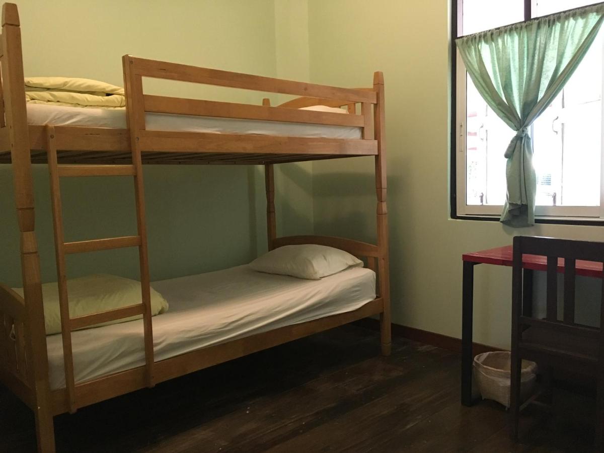 Baan Bua Guest House - Housity