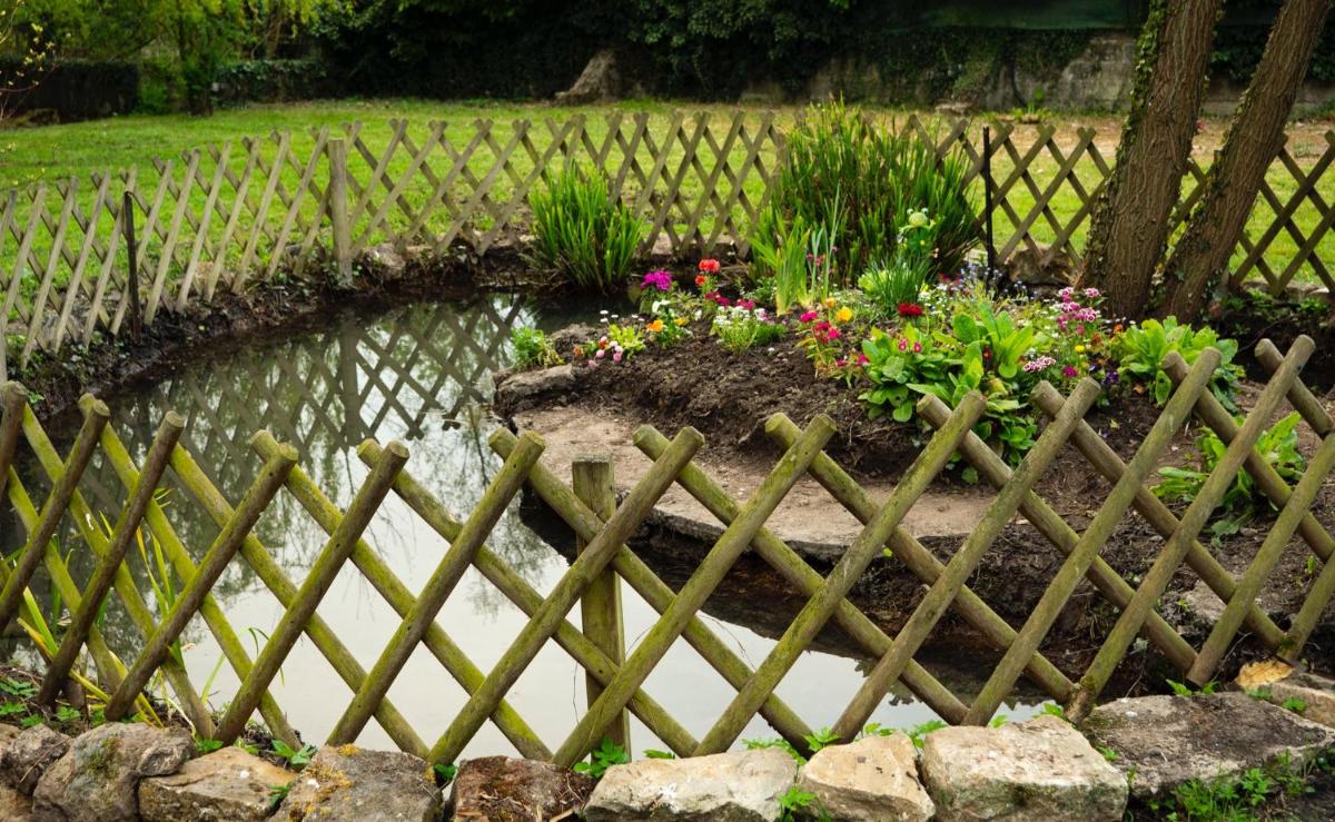 Au ruisseau de Belle Isle - Housity