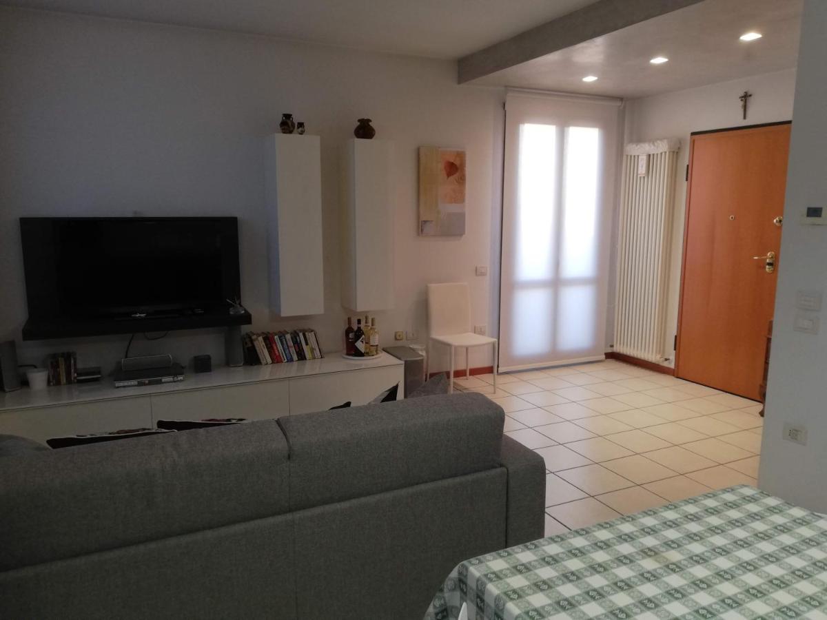 CINZIA E ROLDANO - Housity
