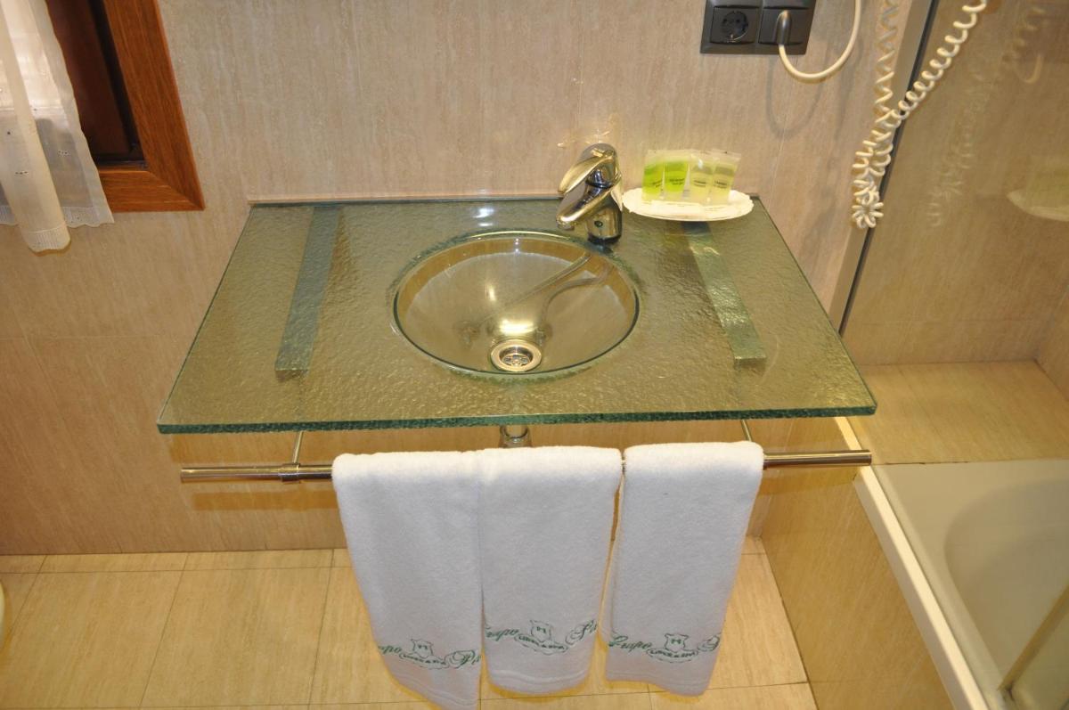 Un baño de Gran Hotel Liber & Spa Playa Golf