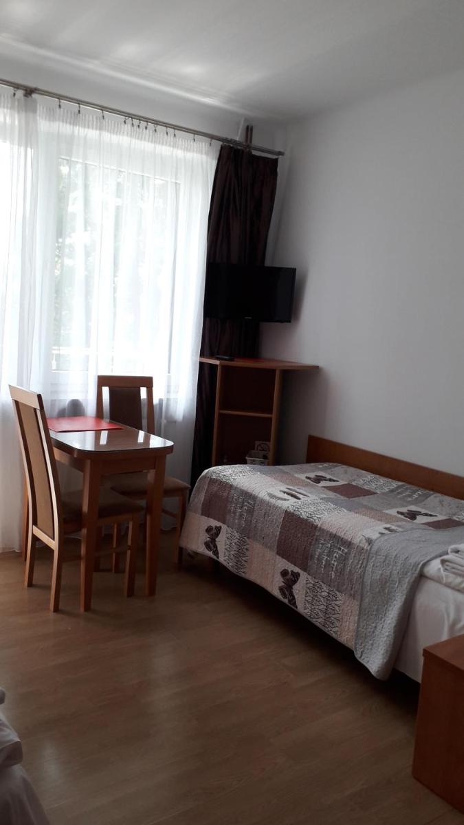 Pokoje gościnne Busko-Zdrój - Housity