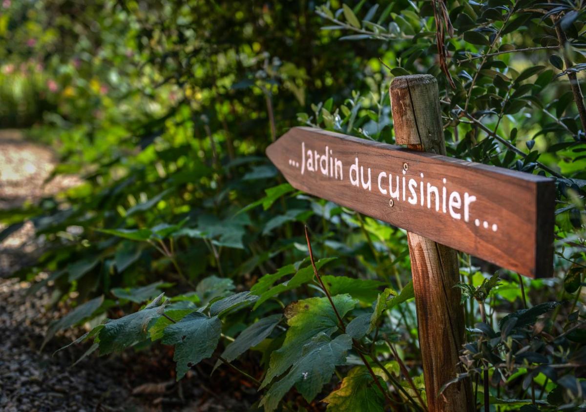 Jardin de l'établissement Les Frères Ibarboure - Hôtel 4 étoiles, Spa extérieur sensoriel et Restaurant étoilé à Bidart