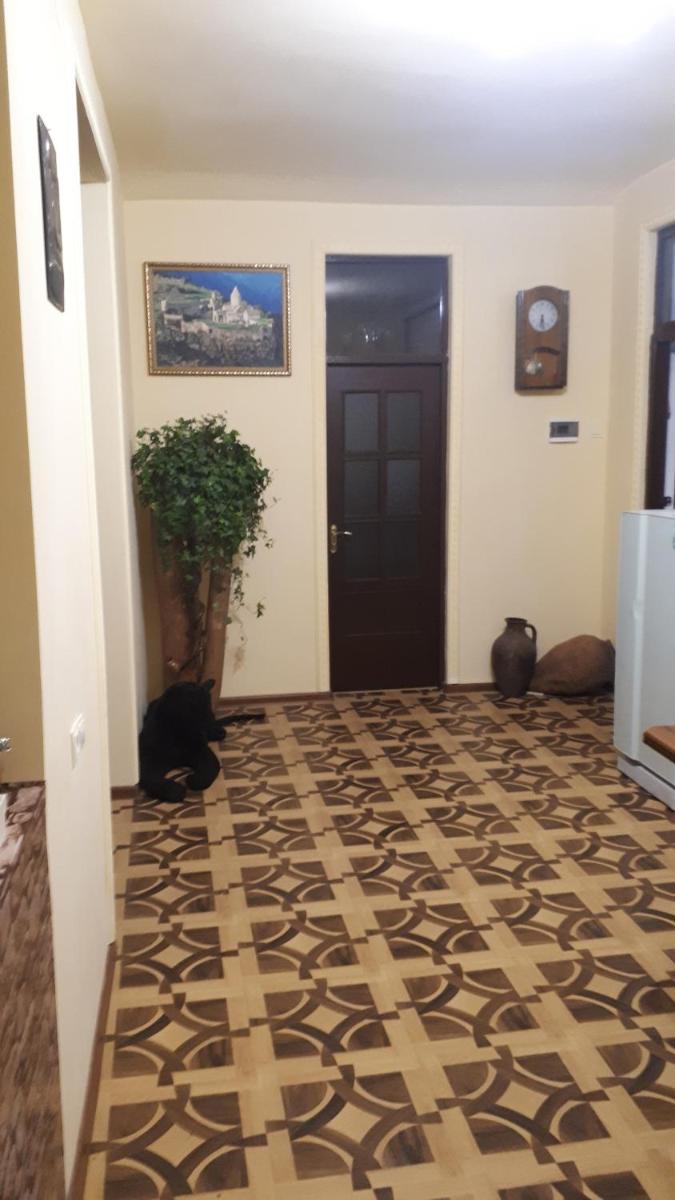 B&B Galstyan 44 - Housity