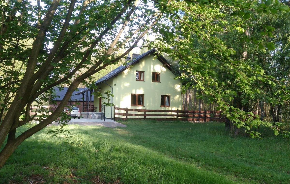 Leśniczówka Leśny azyl - Housity