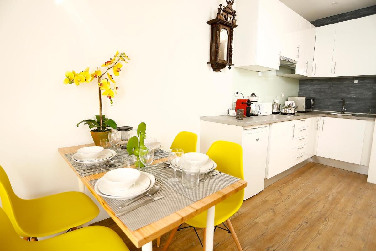 NEW Lisbon Downtown Houses - Housity