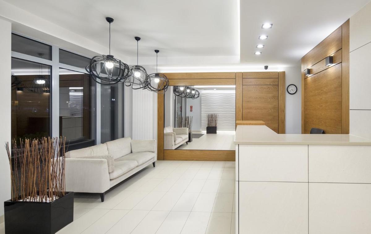 Ekskluzywny apartament z widokiem na morze, 5km do centrum Sopotu 4km do Orłowa - Housity