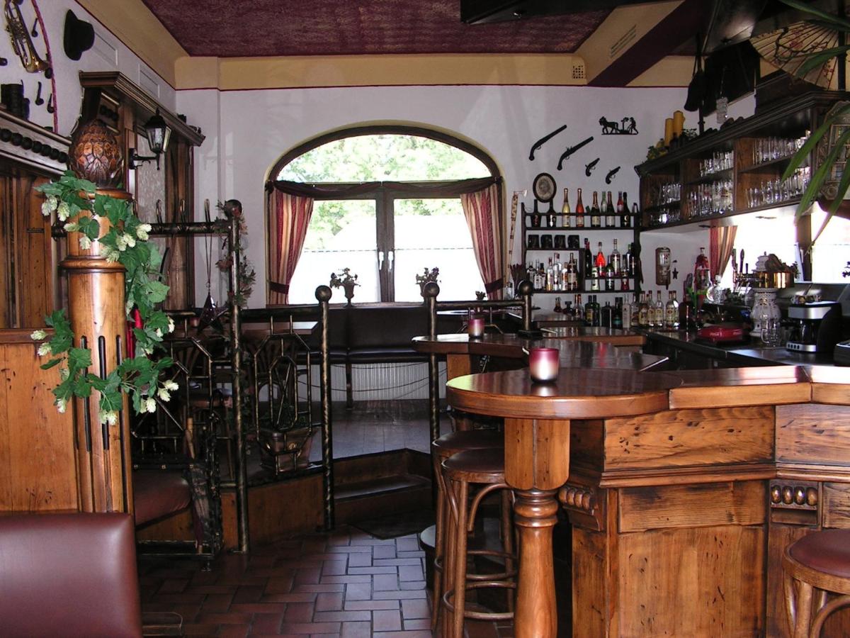 Hotel Sternen - Housity