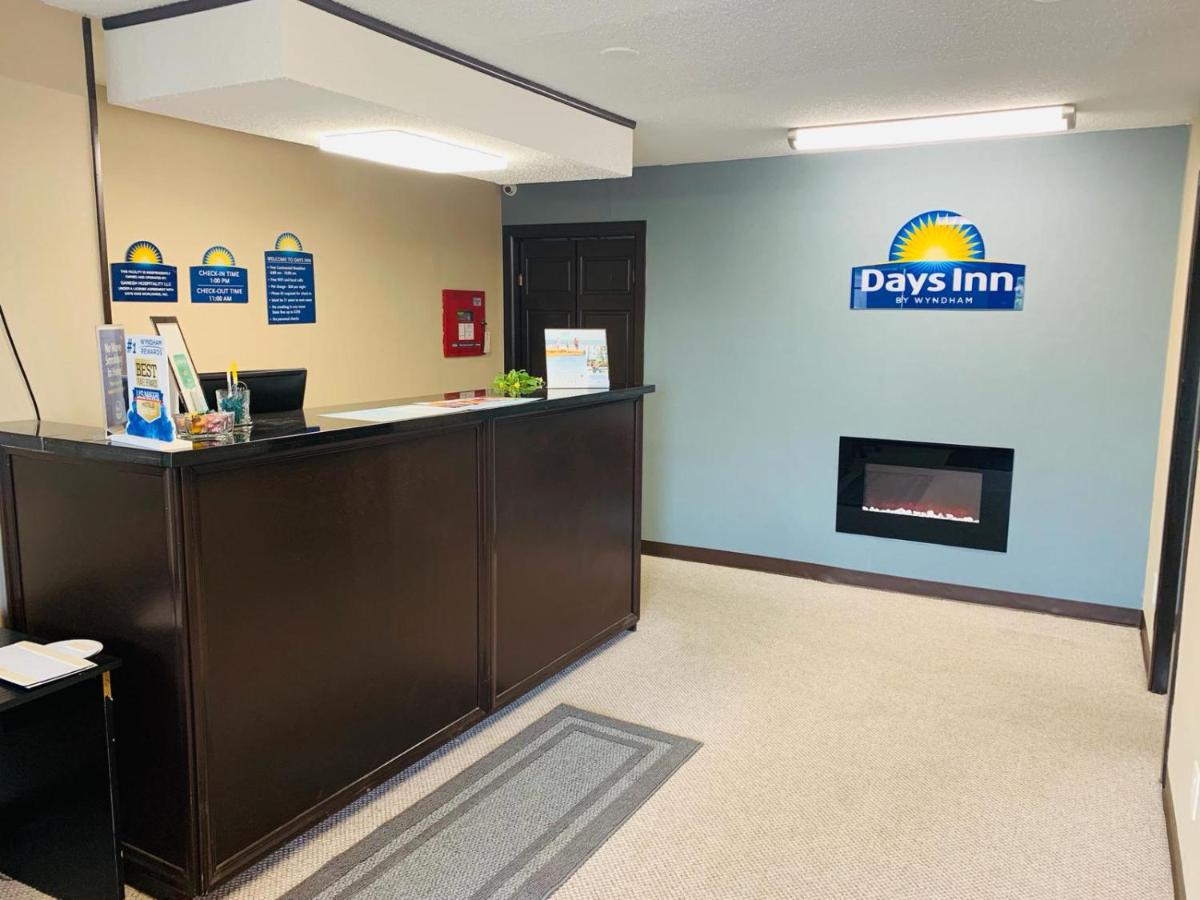 Days Inn by Wyndham Plymouth - Housity