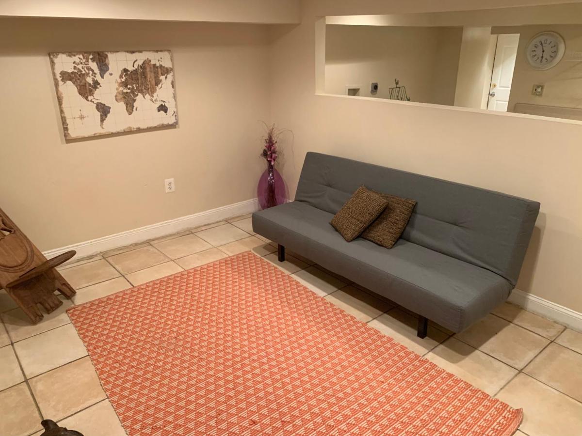 An English Gem near Union Station - Housity