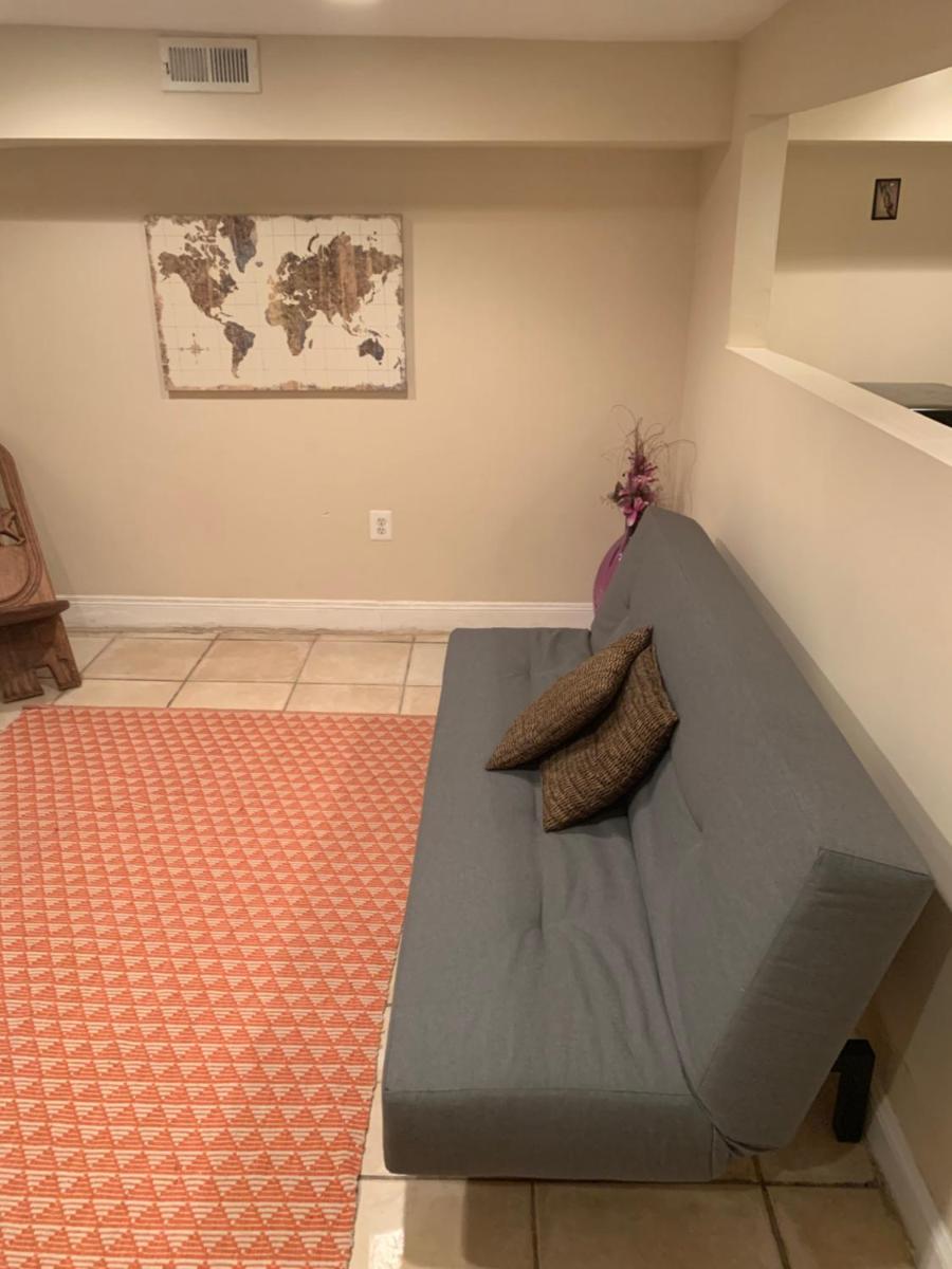 An English Gem near Union Station - Housity