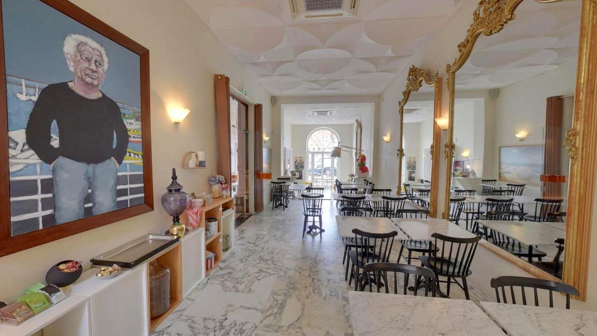 Hôtel L'orque Bleue - Housity