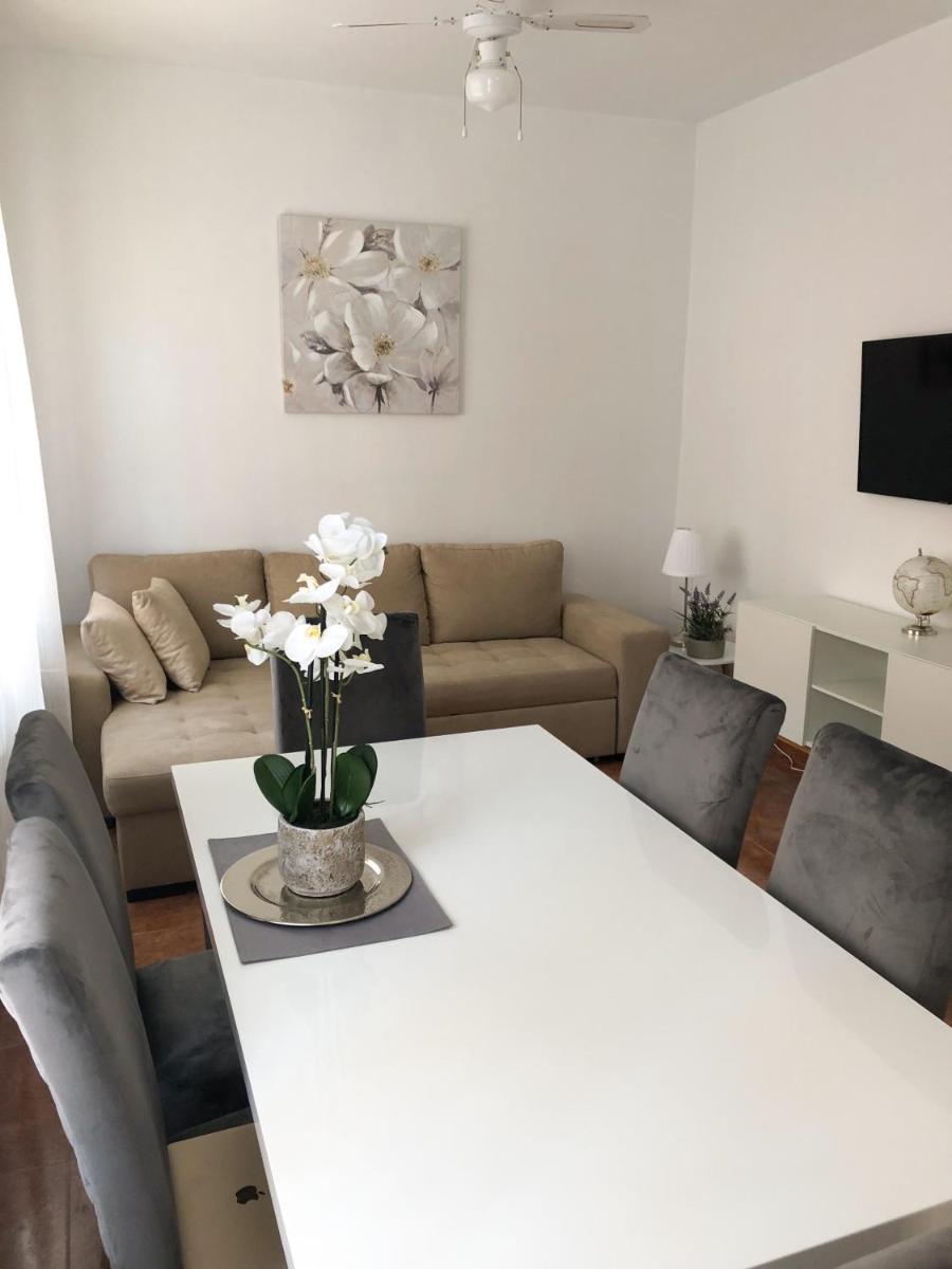 41 Calle Espronceda - Hizvo