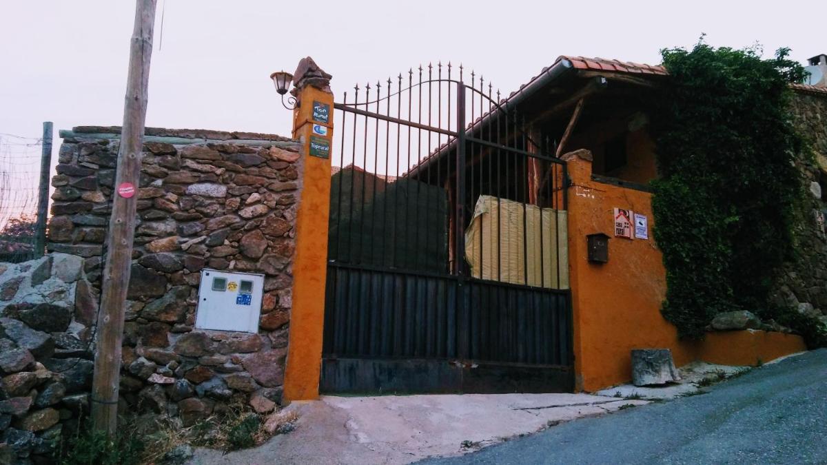 Atardecer en Gredos 1 - Housity