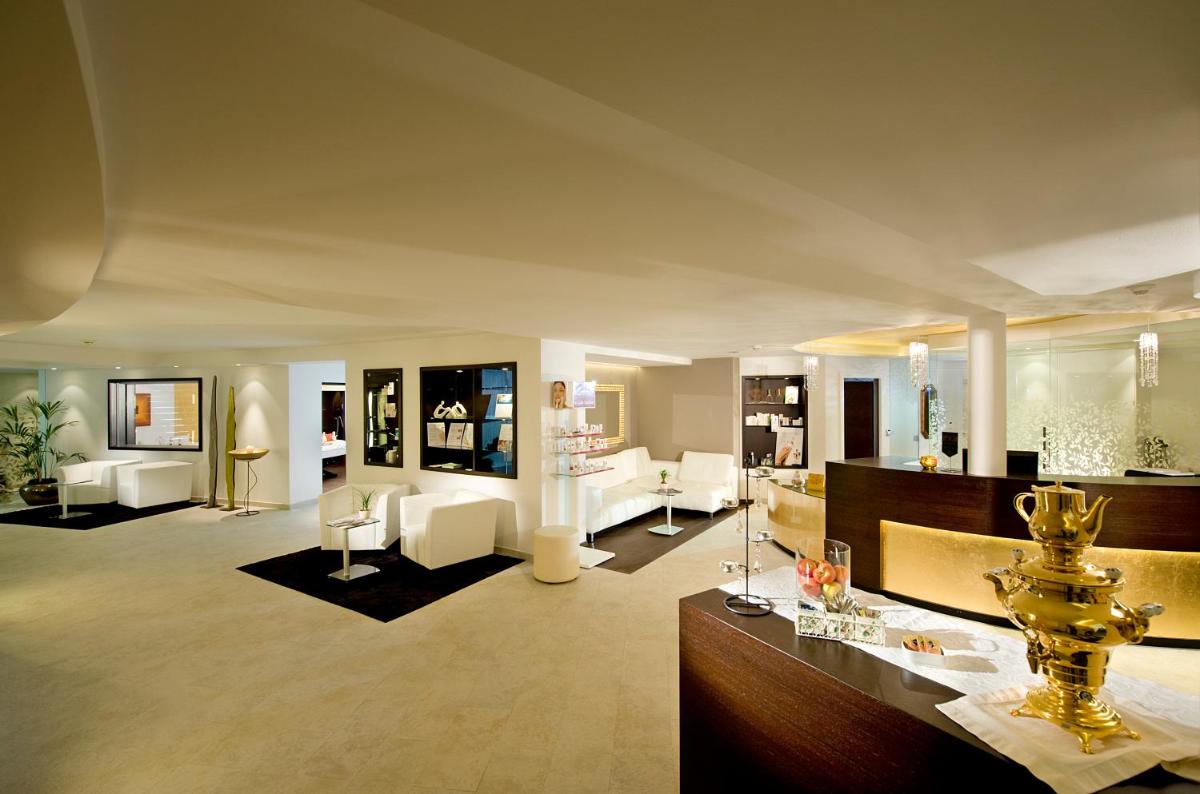 Hotel Ansitz Plantiz - Housity