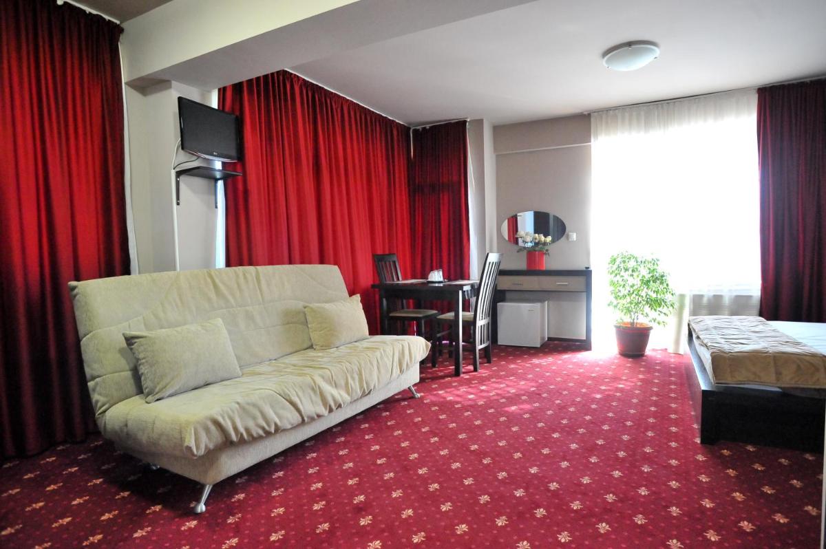 Pensiunea Novis - Housity