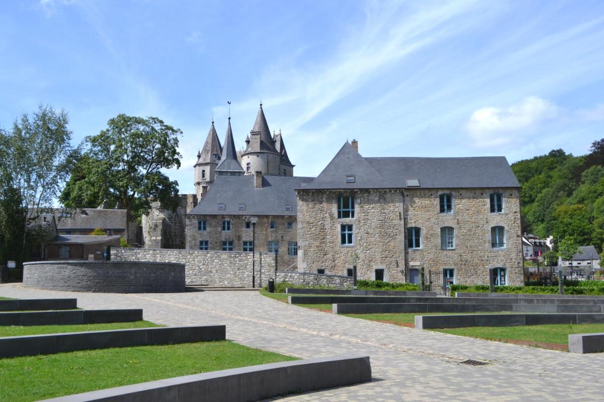 Les Roques Apartments in historical Monastery - Housity