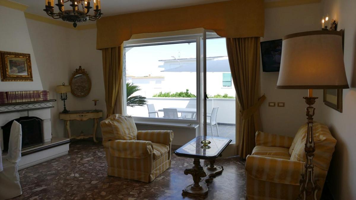 suite in villa ad Ischia - Housity