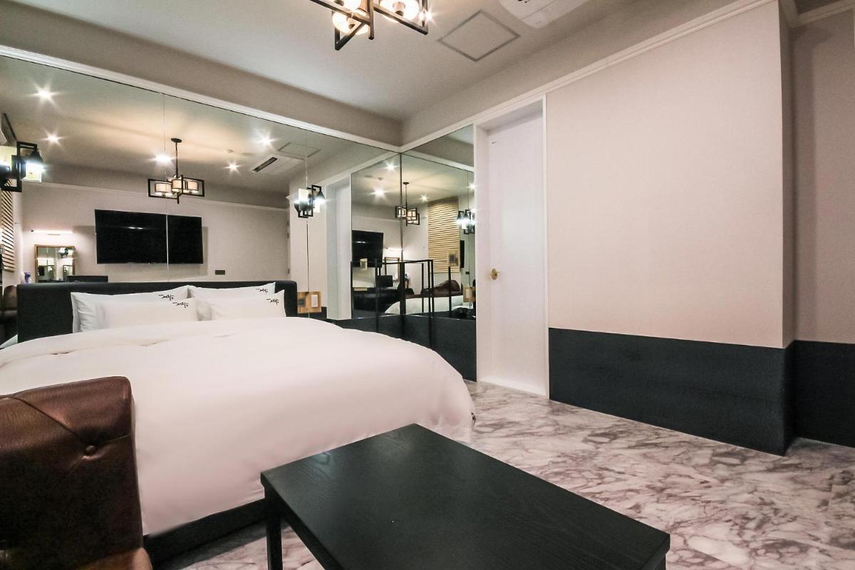 Hotel Seowa - Housity