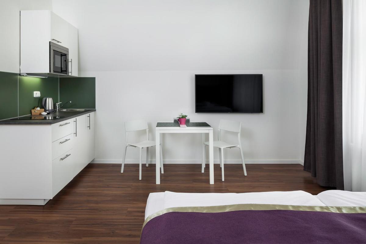 Elizabeth Suites - Housity